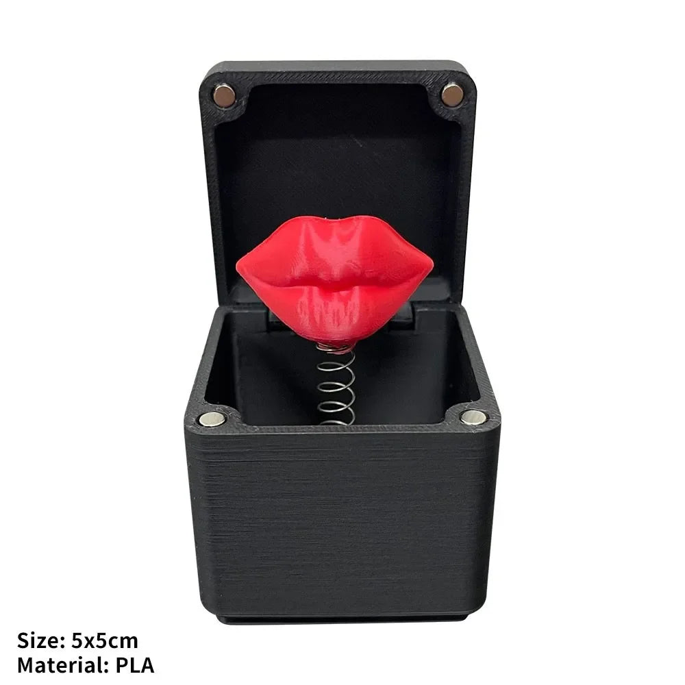 Love Rose Surprise Gift Boxs Christmas Fun Prank Gift Offices Desk Home Decor Valentine's Day Gift Decoration Toys