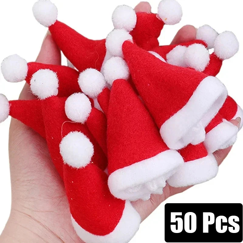 Mini Santa Hat Cutlery Holders – Festive Christmas Dinner Tableware Pouch for Fork & Knife, Holiday Dinner Party Decor & Favor