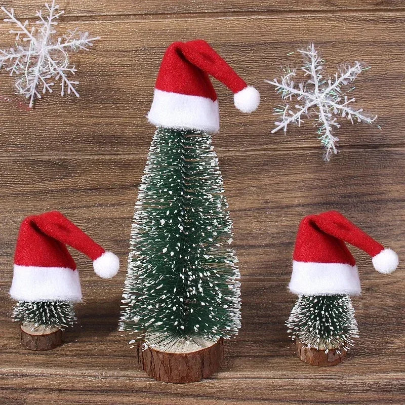 Mini Santa Hat Cutlery Holders – Festive Christmas Dinner Tableware Pouch for Fork & Knife, Holiday Dinner Party Decor & Favor